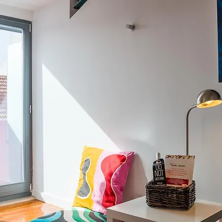 Flh Bairro Alto Balcony Flat Apartman